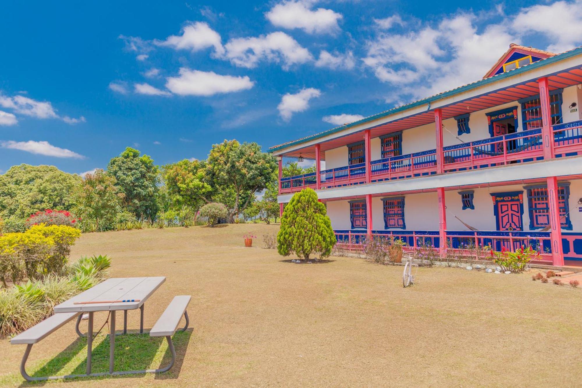 Hotel Arrayanes Del Quindio مونتينيغرو المظهر الخارجي الصورة