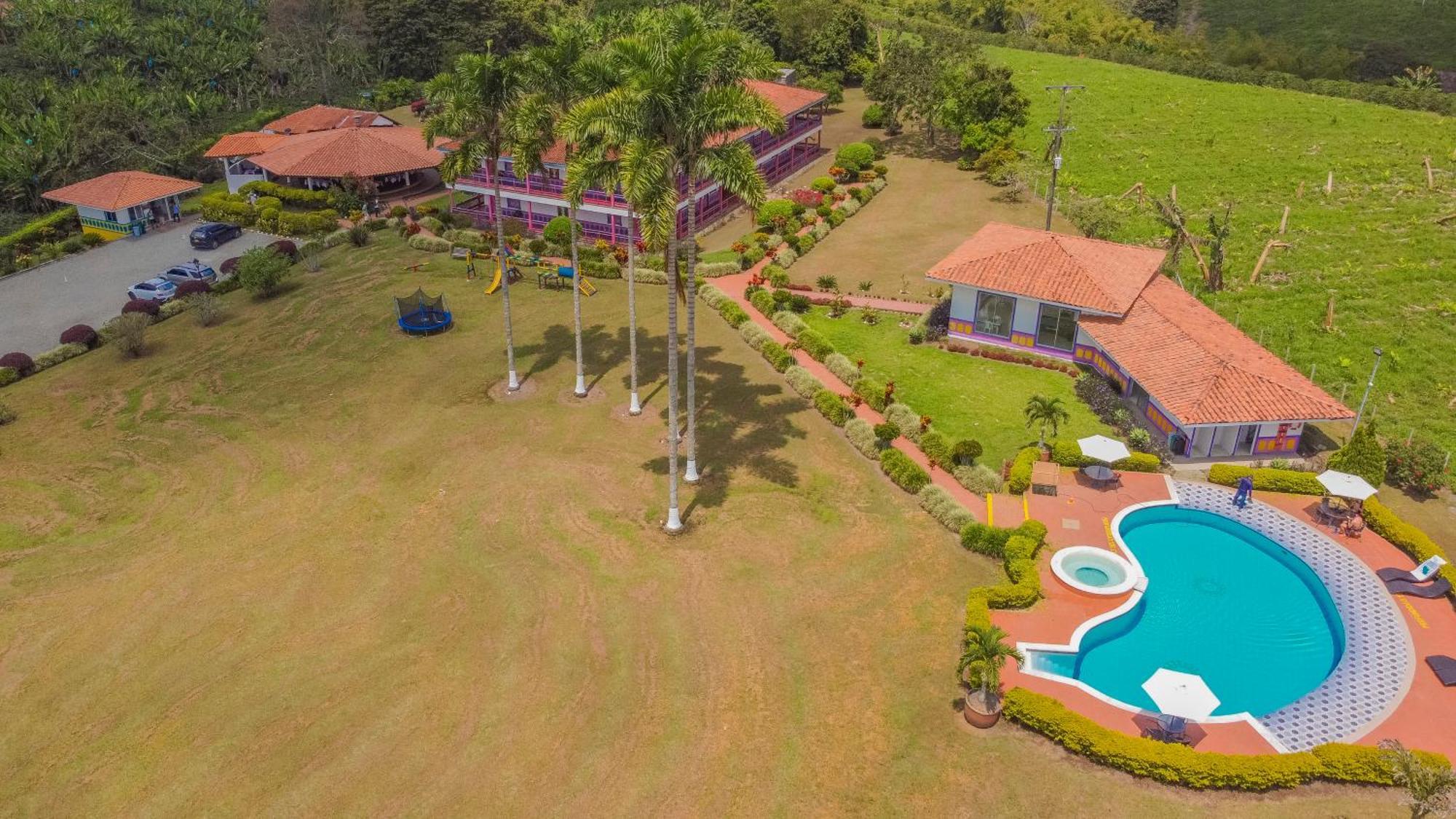 Hotel Arrayanes Del Quindio مونتينيغرو المظهر الخارجي الصورة